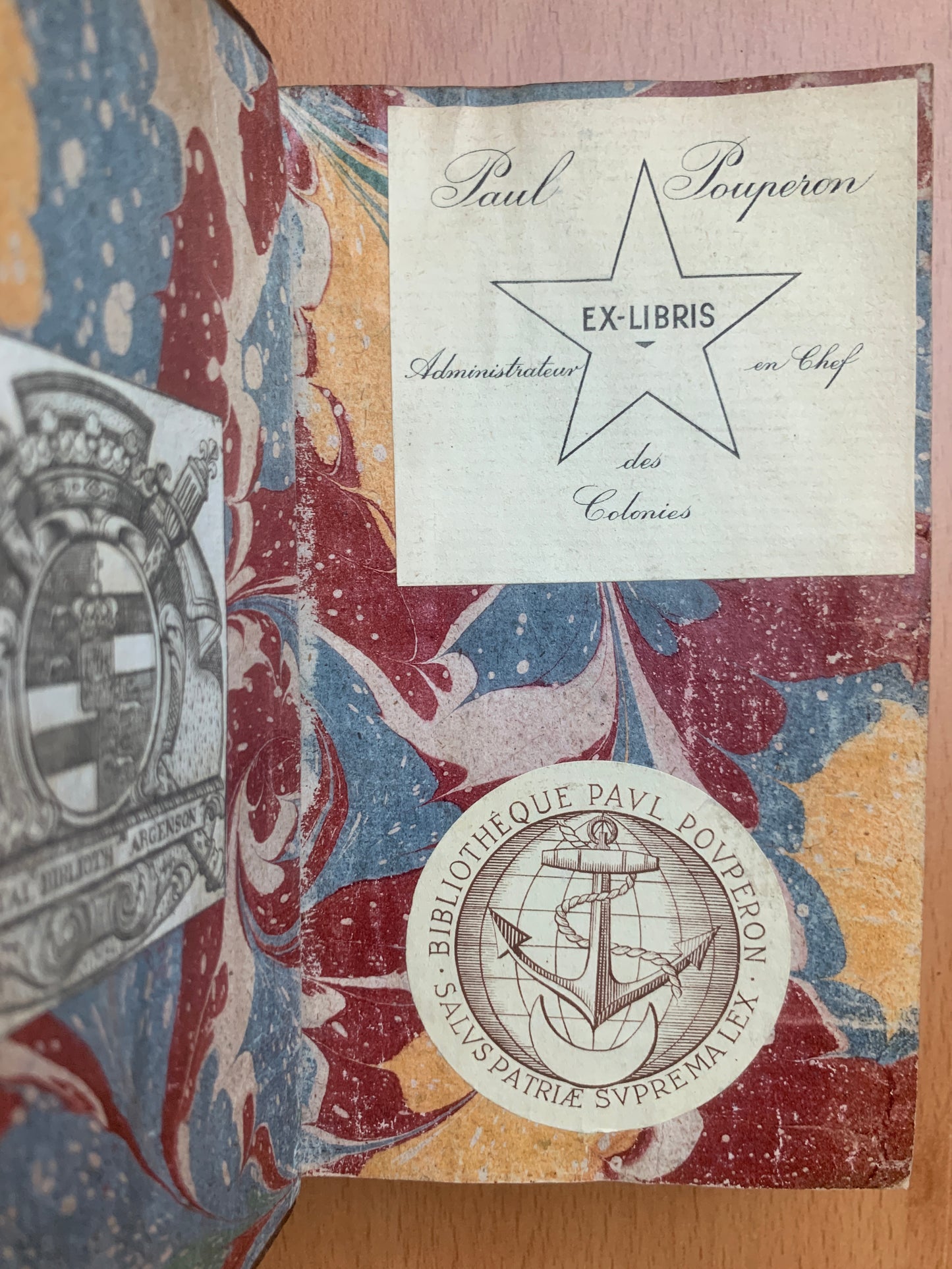 Mémoires historiques du Comte Betlem-Niklos, Contenant l'histoire des derniers troubles de Transilvanie - 1736 - Reliure aux armes d'Antoine-René Voyer d'Argenson