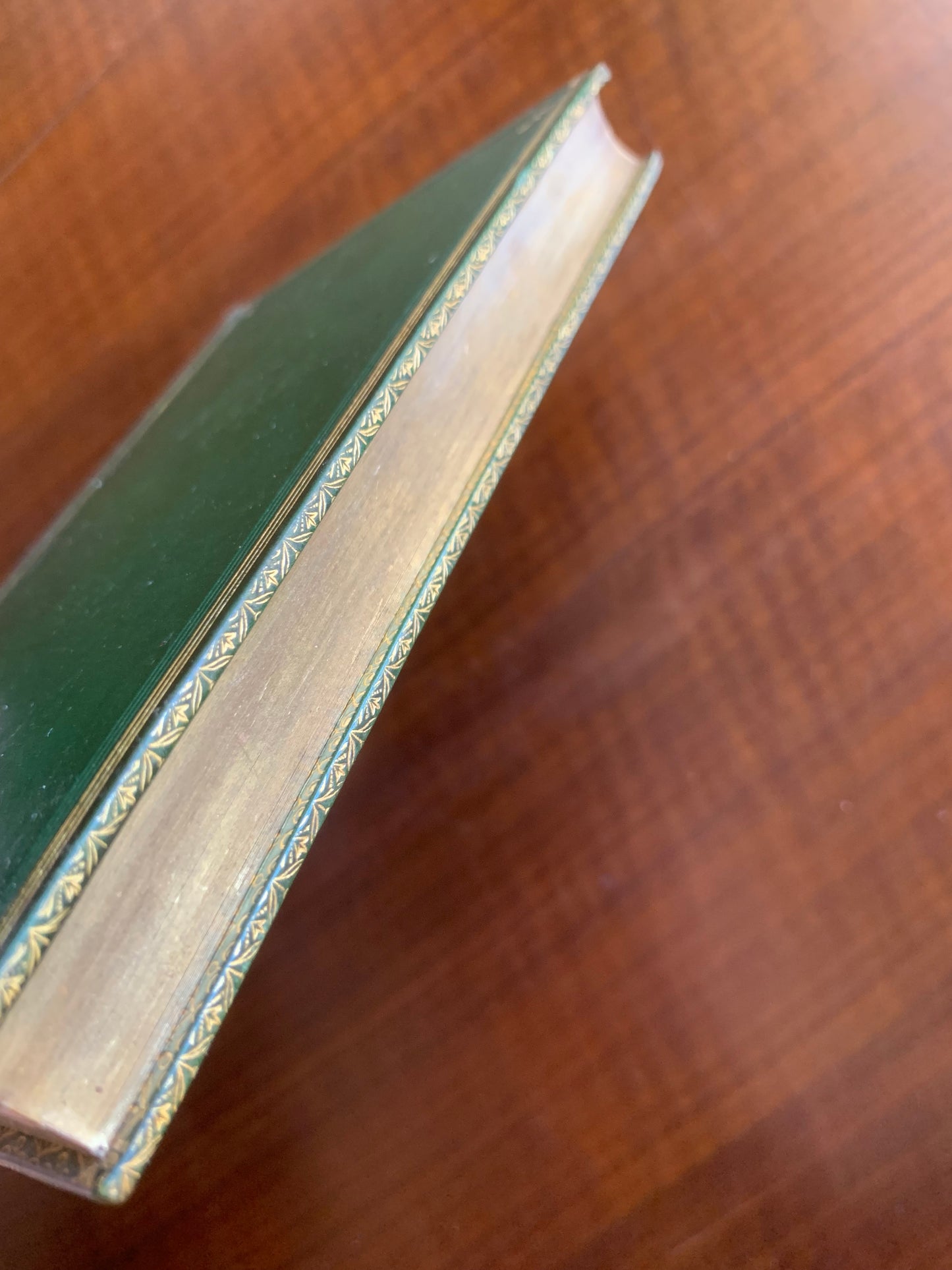 In Memoriam - Alfred Tennyson - Fore-edge painting - Edward Moxon - 1867
