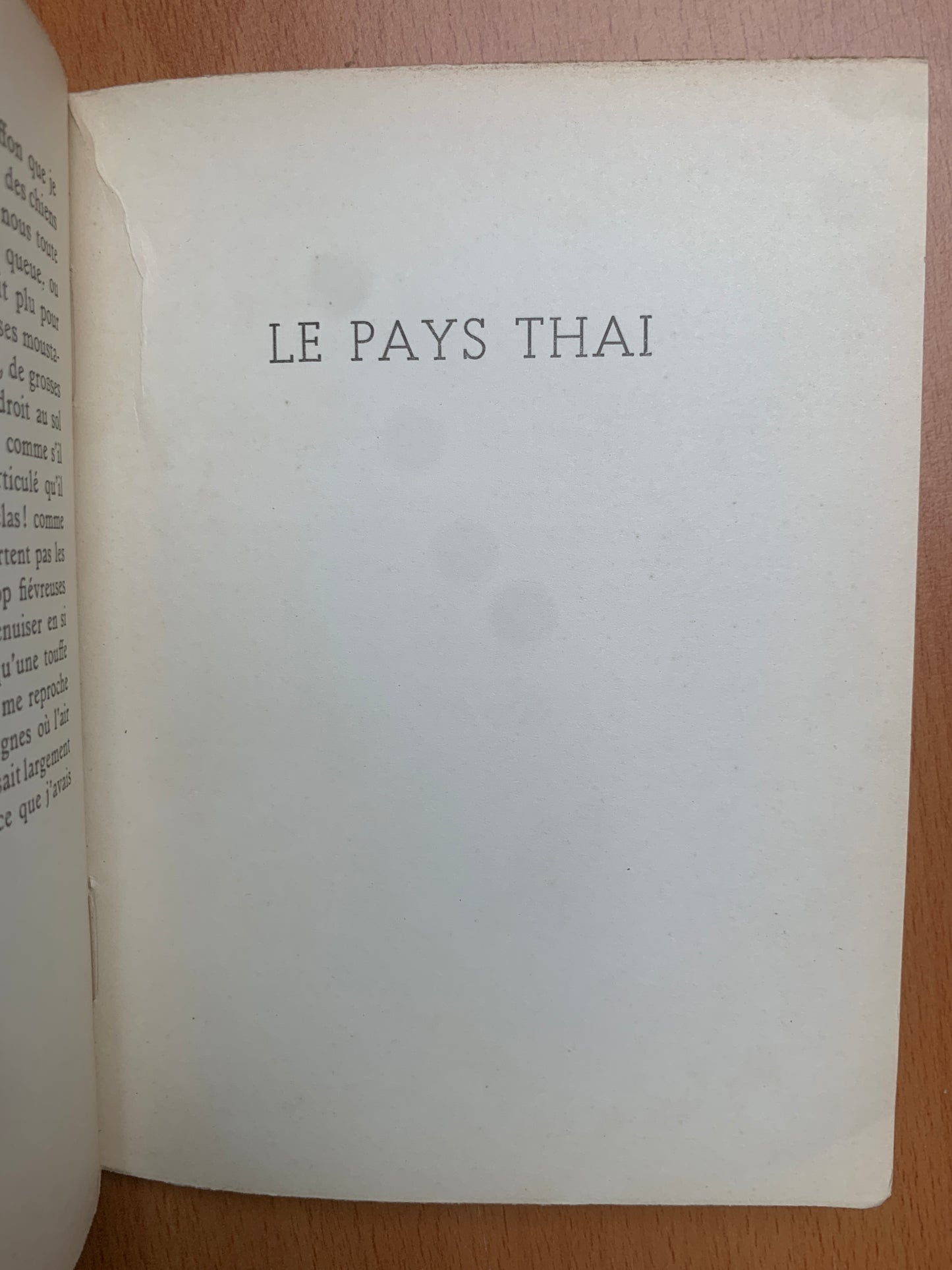 Indochine - Haute région - 36 images instantanées - Cresson - Hanoi - 1942