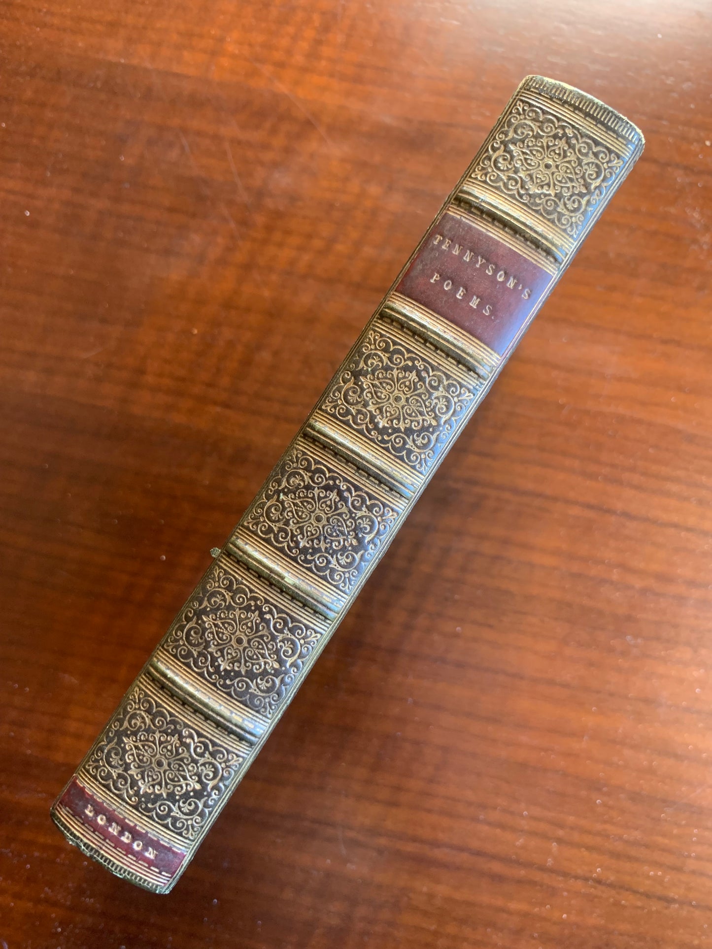 Poems - Alfred Tennyson - Fore-edge painting - Edward Moxon - 1864