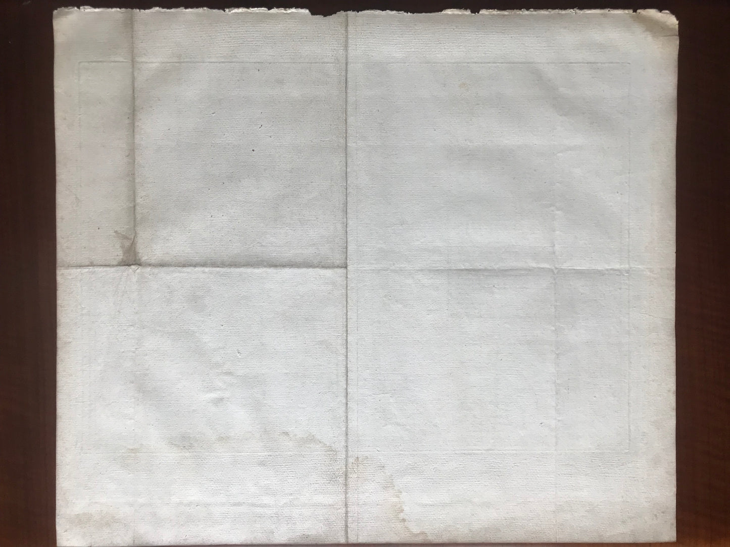 Carte typographique de L'Isle Minorque dédiée et présentée au Roy, Par son très humble, très obéissant, très fidel serviteur et sujet, le Chevalier de Beaurain, géographe ord. du Roy, et cy devant de l'éducation de Monseigneur le Dauphin - 1756