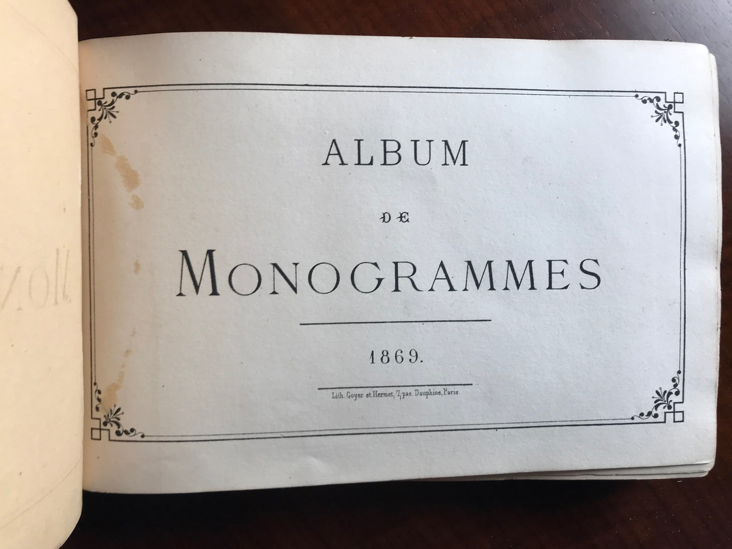 Album de Monogrammes et Autographes - Personnalités historiques de la Noblesse - c 1900