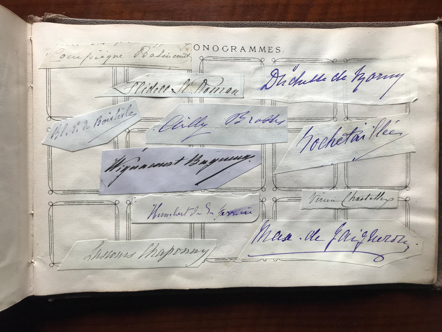 Album de Monogrammes et Autographes - Personnalités historiques de la Noblesse - c 1900