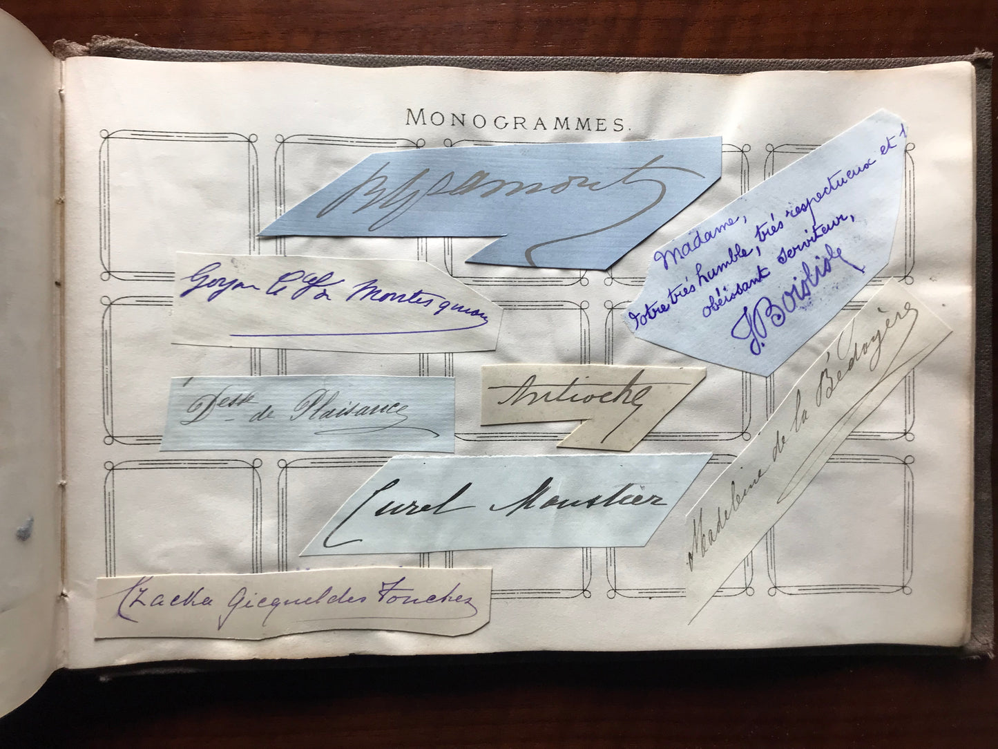 Album de Monogrammes et Autographes - Personnalités historiques de la Noblesse - c 1900
