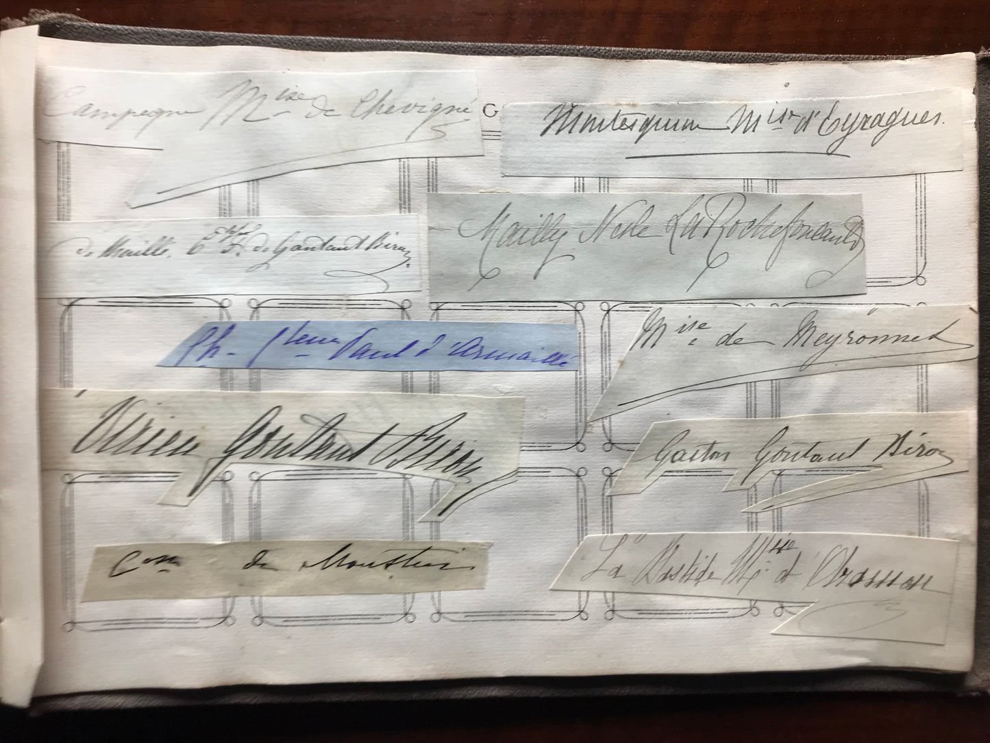 Album de Monogrammes et Autographes - Personnalités historiques de la Noblesse - c 1900