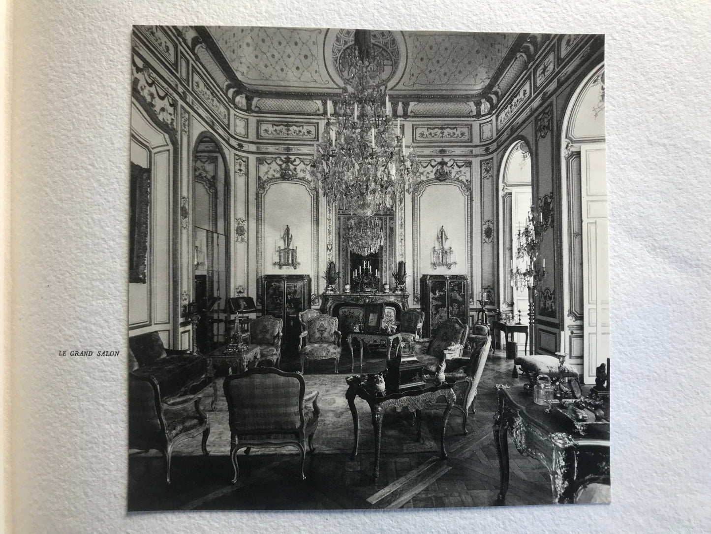 14 rue du Centre - Neuilly sur Seine - Hôtel Arturo-Lopez - Philippe Jullian - Original charcoals by Jean Vincent - 1961