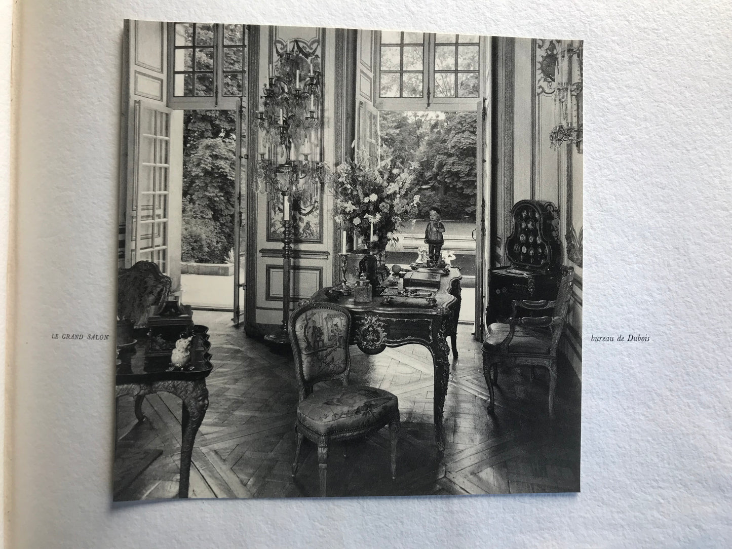 14 rue du Centre - Neuilly sur Seine - Hôtel Arturo-Lopez - Philippe Jullian - Original charcoals by Jean Vincent - 1961