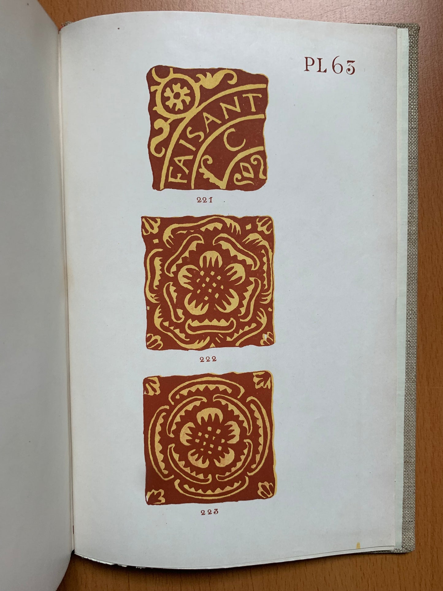 Briques & Pavages émaillés - L'atelier d'Argilly sous les Ducs de Bourgogne - E. Bergeret - 1900