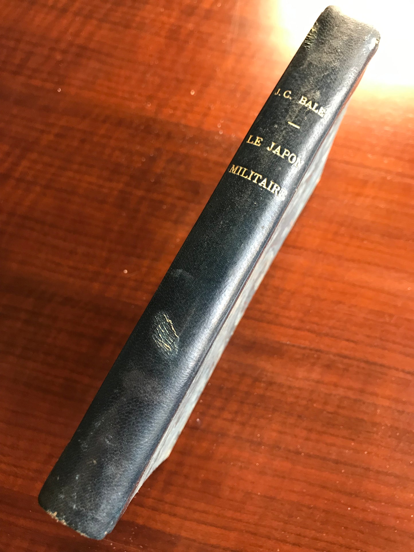 Le Japon militaire - L'armée et la marine japonaises en 1910 - Jean Cyprien Balet - Envoi autographe de l'auteur à Georges Leygues - EO - 1910