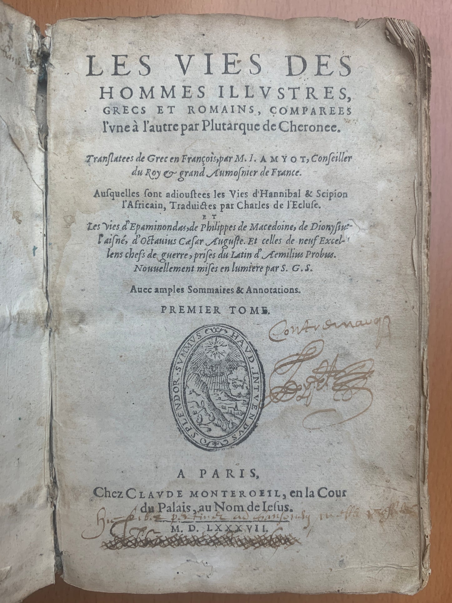 Les vies des hommes illustres - Plutarque - Amyot - Tome 1 - 1587