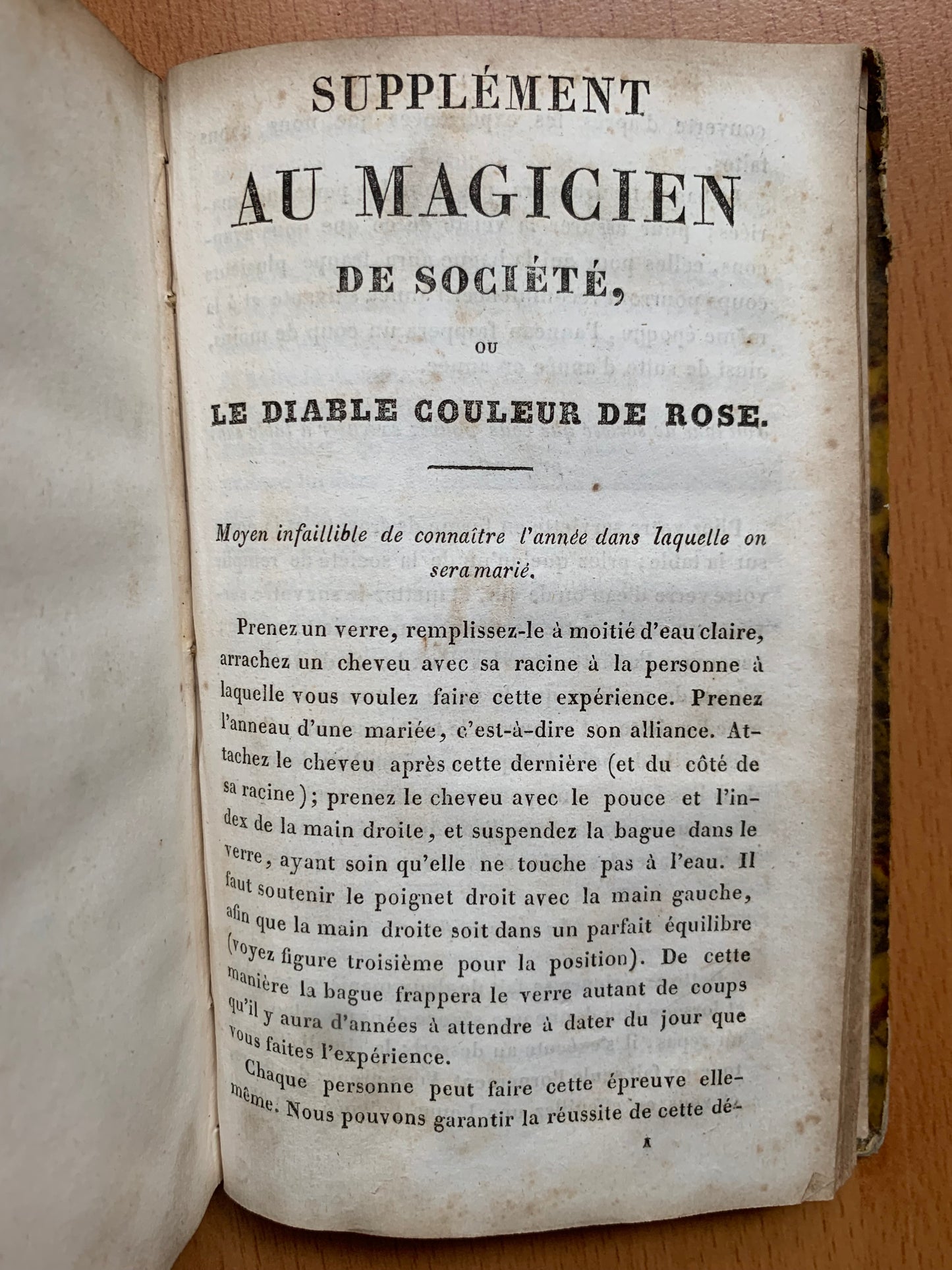 Le Magicien de société ou le Diable couleur de rose - Recueil amusant de tours de chimie, de physique, de mathématiques, d'arithmétiques et de plusieurs tours de cartes, auxquels on a joint beaucoup de jeux de société très divertissans - Comte - 1829