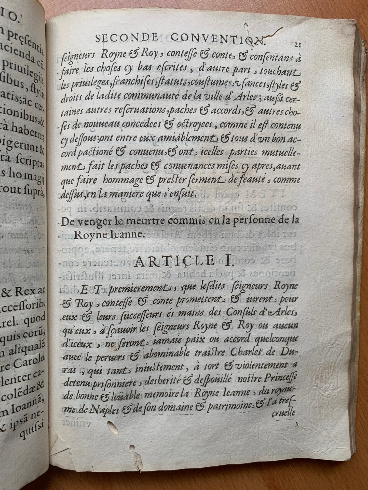 Deux Conventions entre Charles I et Louis II. Anciens contes de Provence, & et les citoyens de la ville d'Arles : contenant les libertés & réservations desdits citoyens. - 1617