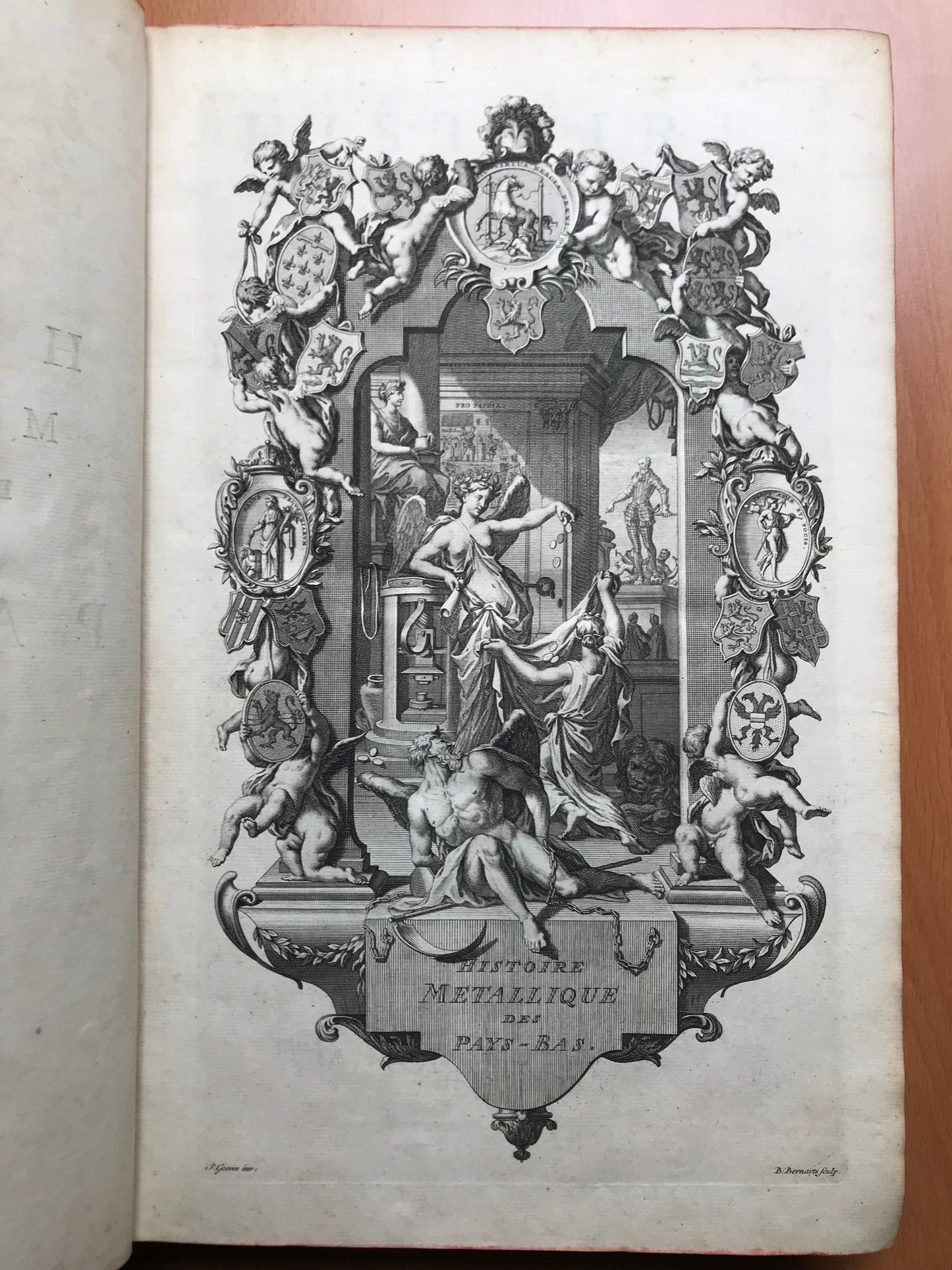 Histoire métallique des XVII provinces de Pays-Bas - Depuis l'abdication de Charles-Quint jusqu'à la paix de Bade en 1716 - Première édition française traduite du hollandois de monsieur Gerard Van Loon - Reliure aux Armes du Chancelier d'Aguesseau - 1732