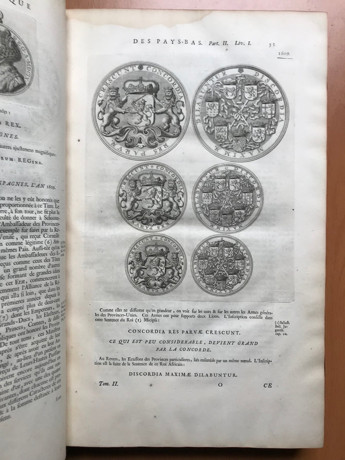 Histoire métallique des XVII provinces de Pays-Bas - Depuis l'abdication de Charles-Quint jusqu'à la paix de Bade en 1716 - Première édition française traduite du hollandois de monsieur Gerard Van Loon - Reliure aux Armes du Chancelier d'Aguesseau - 1732