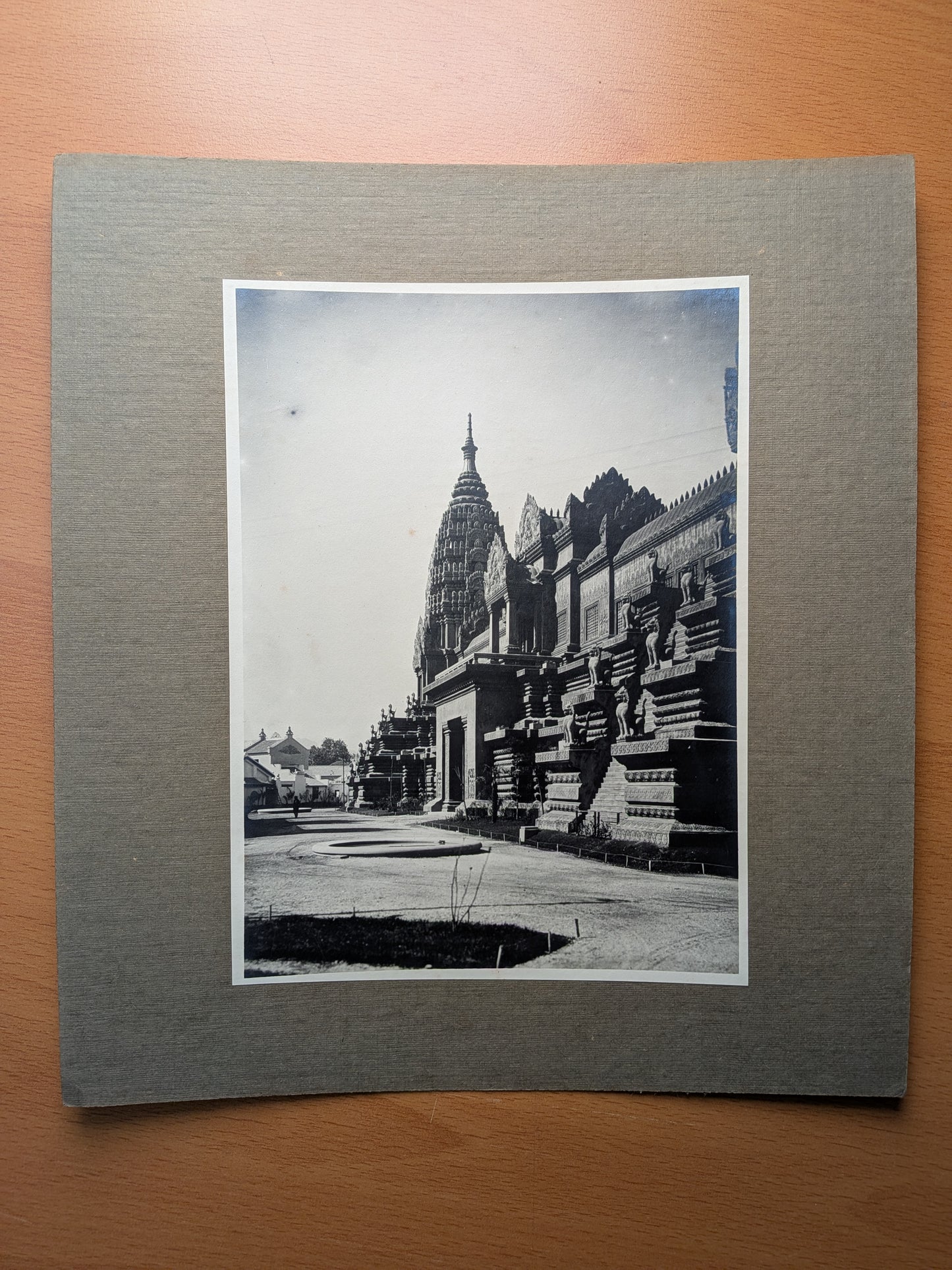 Pavillon de l'Indochine - Exposition coloniale de Marseille 1922 - 31 photographies