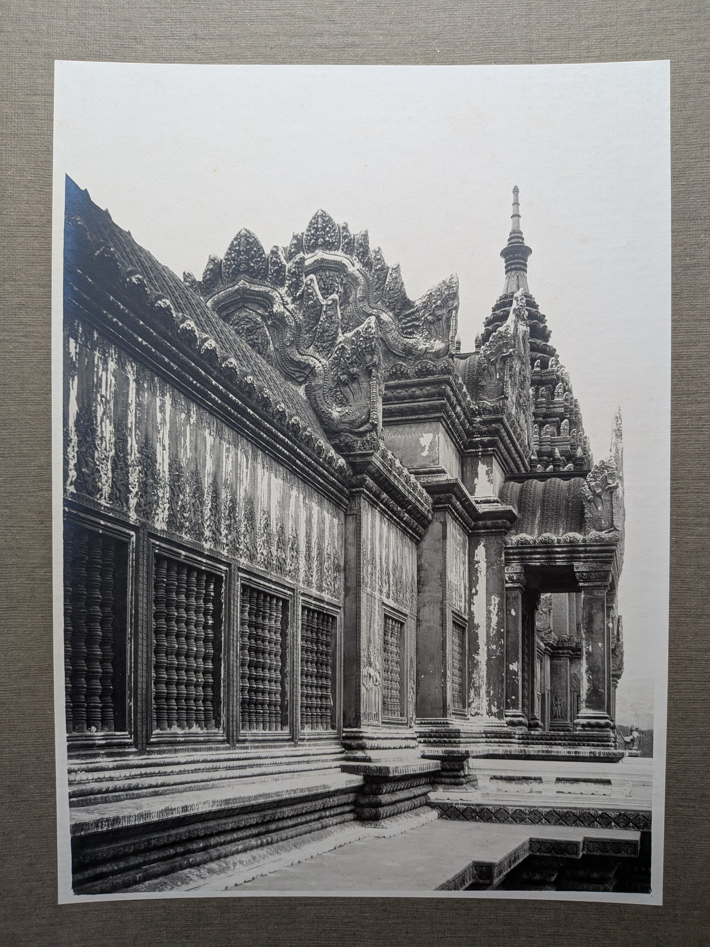 Pavillon de l'Indochine - Exposition coloniale de Marseille 1922 - 31 photographies