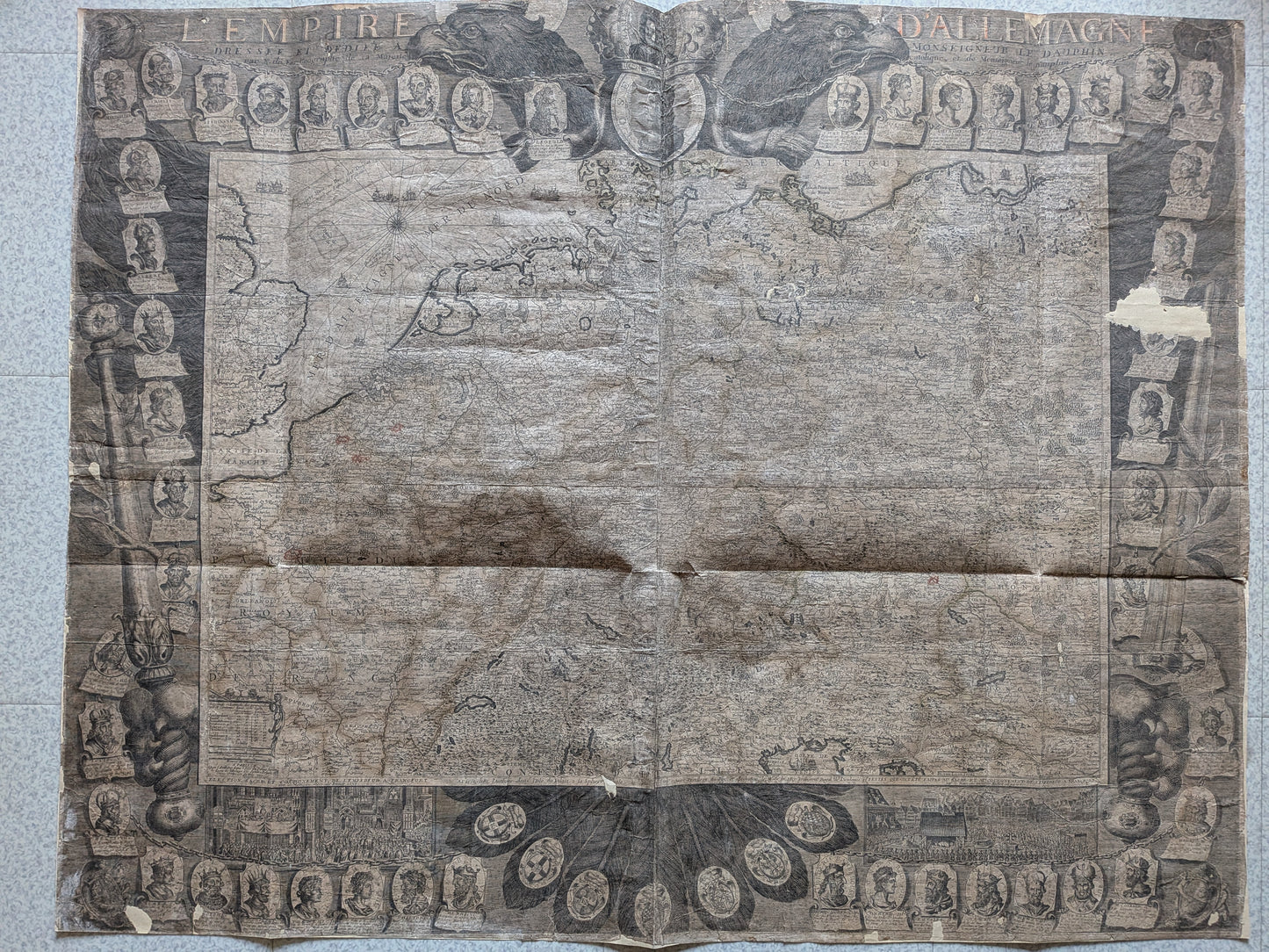 L'Empire d'Allemagne - Dressée et dédiée à Monseigneur le Dauphin par Nicolas de Fer, Géographe de sa Majesté catolique et de Monseigneur le Dauphin - 1723