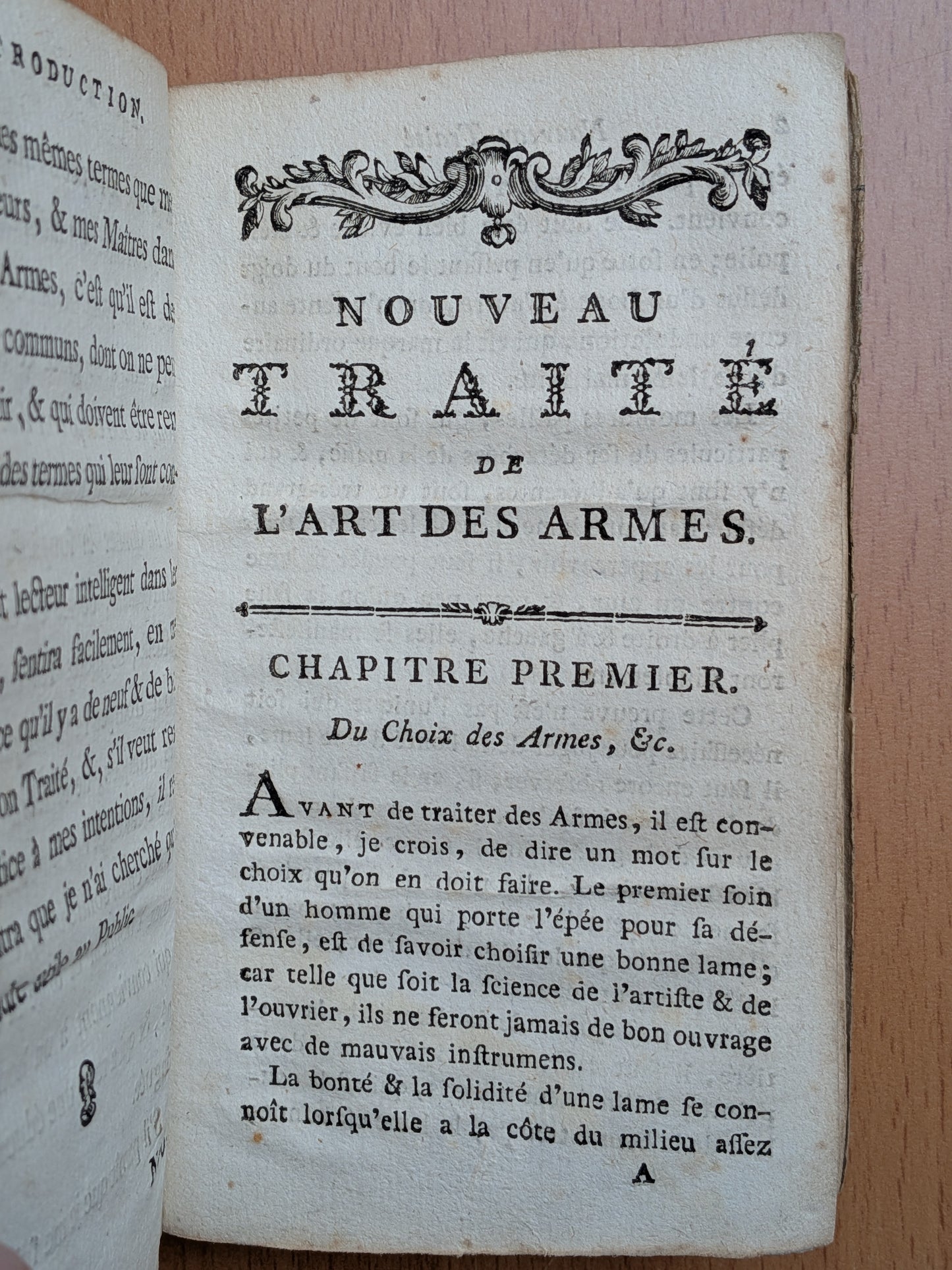 Nouveau Traité de l'art des Armes dans lequel on établit les principes certains de cet art, & où l'on enseigne les moyens les plus simples de les mettre en pratique