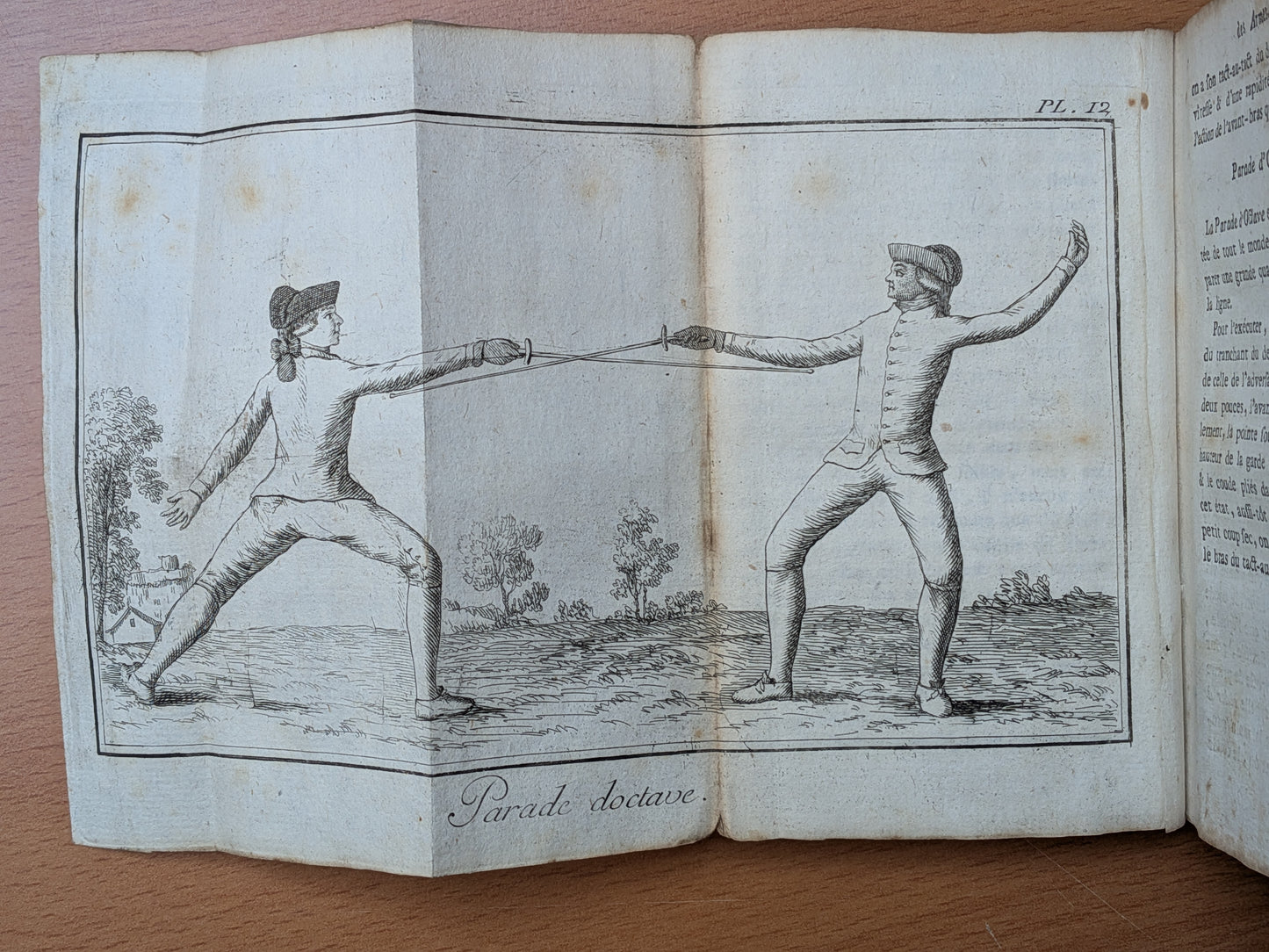 Nouveau Traité de l'art des Armes dans lequel on établit les principes certains de cet art, & où l'on enseigne les moyens les plus simples de les mettre en pratique